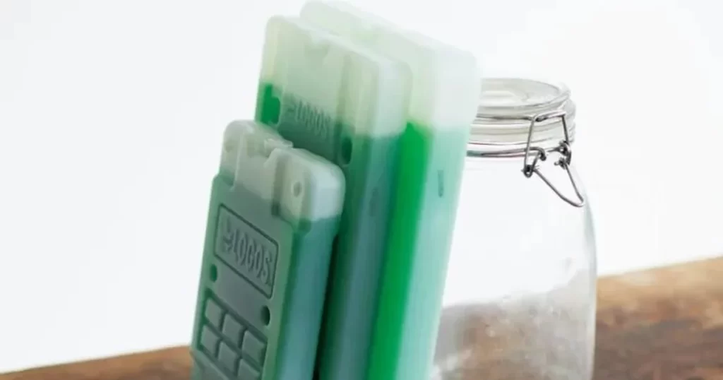 ロゴス倍速凍結・氷点下パックのSMLサイズ3種類を並べた比較写真