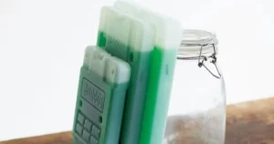 ロゴス倍速凍結・氷点下パックのSMLサイズ3種類を並べた比較写真